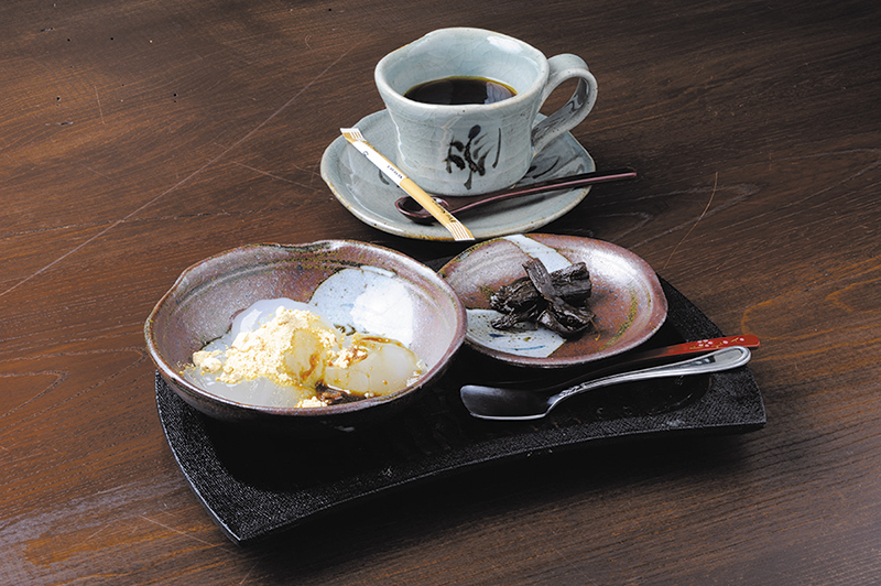 Cafe水月のコーヒーと甘味